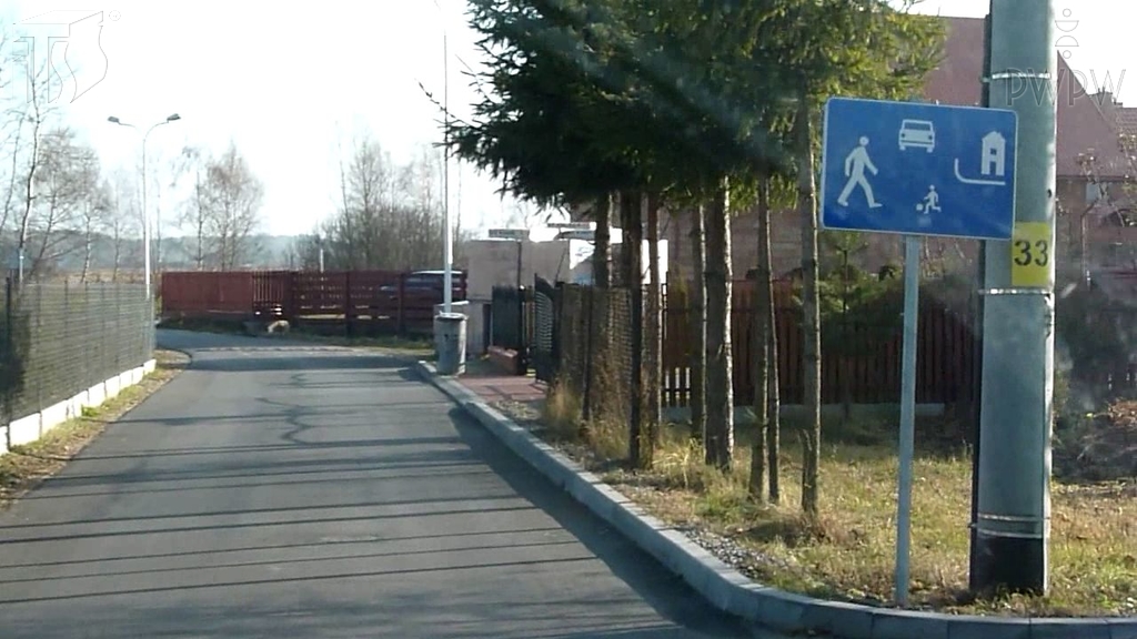 Zdjęcie do pytania: Z jaką prędkością nie możesz poruszać się w strefie zamieszk...