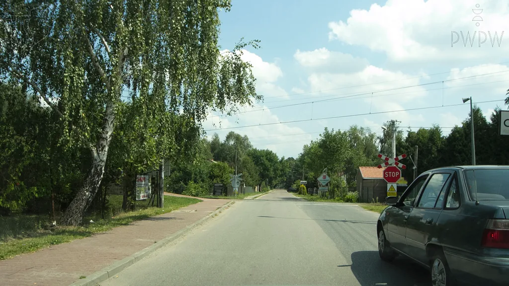 Zdjęcie do pytania: Czy w tej sytuacji wyprzedzanie jest zabronione?...