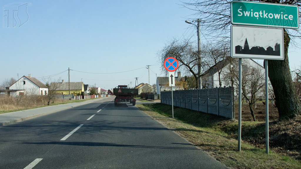 Zdjęcie do pytania: Czy w tej sytuacji masz obowiązek sygnalizować postój uszkod...