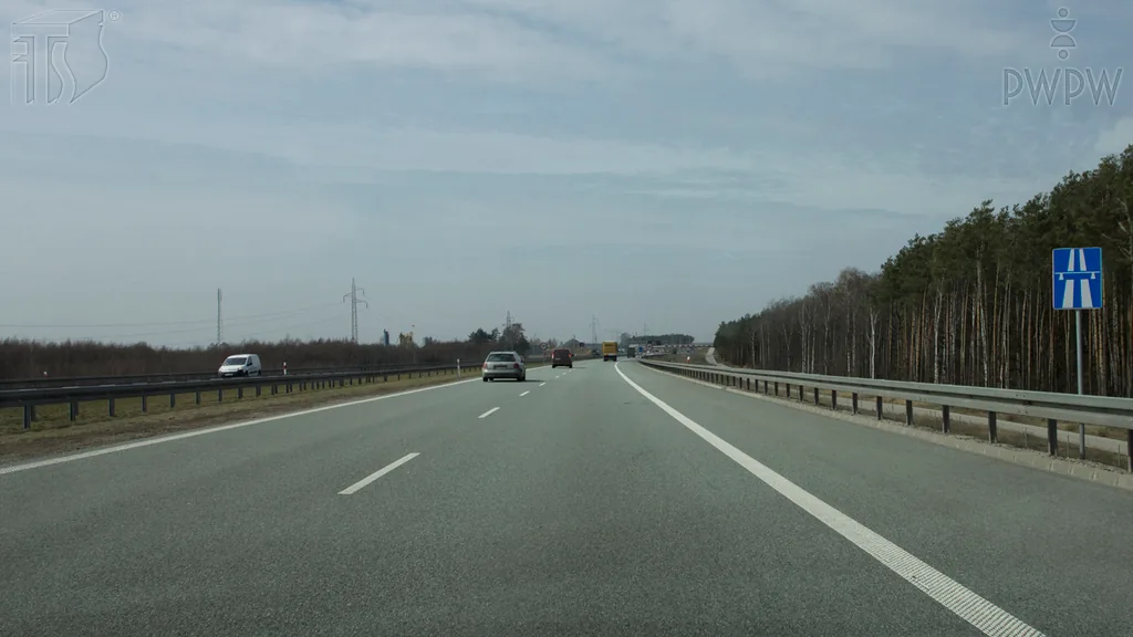 Zdjęcie do pytania: Z jaką maksymalną dopuszczalną prędkością wolno Ci kierować ...